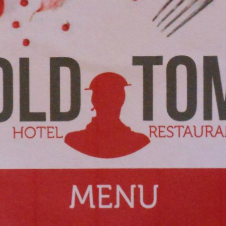 Hotel Old Tom Ieper Exteriör bild